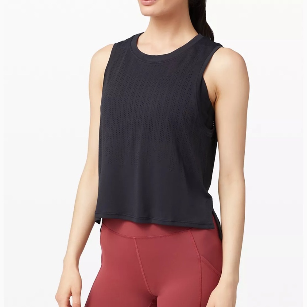 Lululemon train to be tank! Brand new!